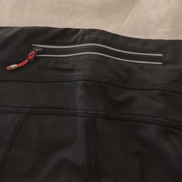 Lululemon Inspire Crop Leggings - Picture 3 of 6